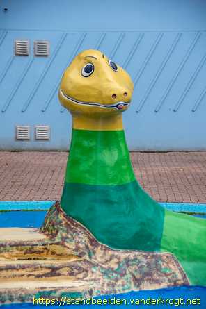 Zoetermeer - Waterspeelplastiek met slang