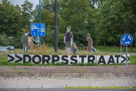 Zoetermeer -  Winkelende mensen