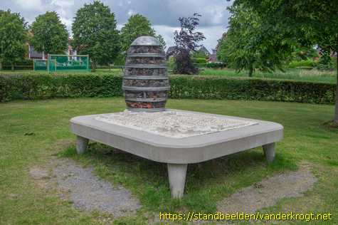 Zoetermeer -  Maquettetafel met insectenhuis