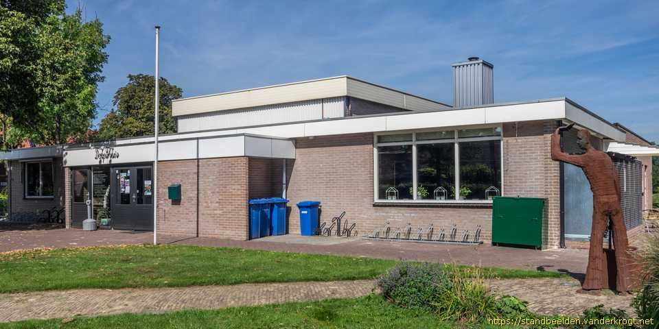 Weerdinge - Een reiziger op weg
