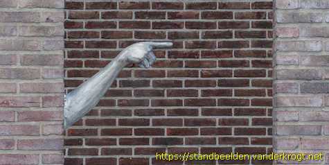 Roden - Het boek = om de hoek