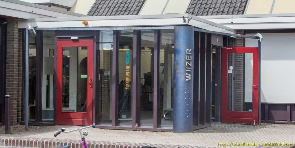 Roden - Het boek = om de hoek