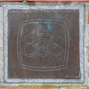 Eelde - Gedenkbank 850 jaar Eelde