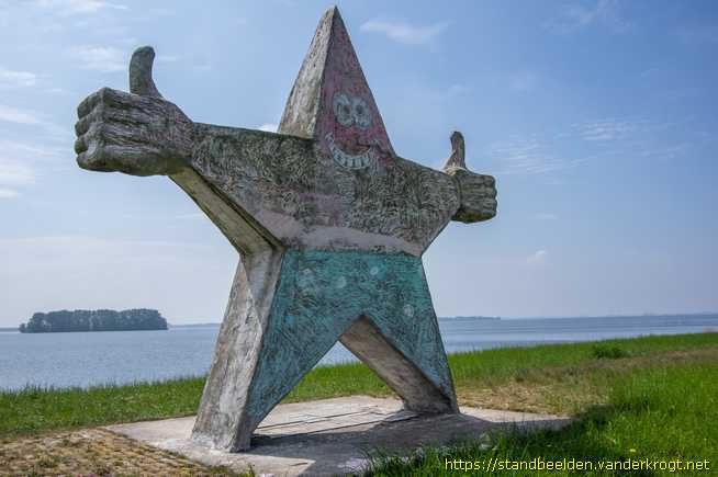 Biddinghuizen - Monument voor prima mensen