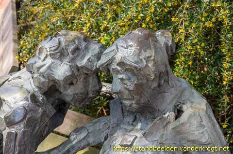 Drachten - Kwebbelende Vrouwen