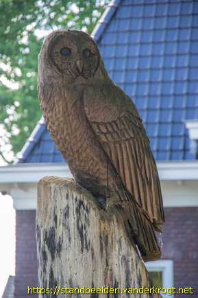 Garderen - Houten dierenbeelden