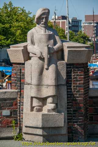 Groningen - Scheepsbouwer, visvrouw, korendrager en koopvrouw