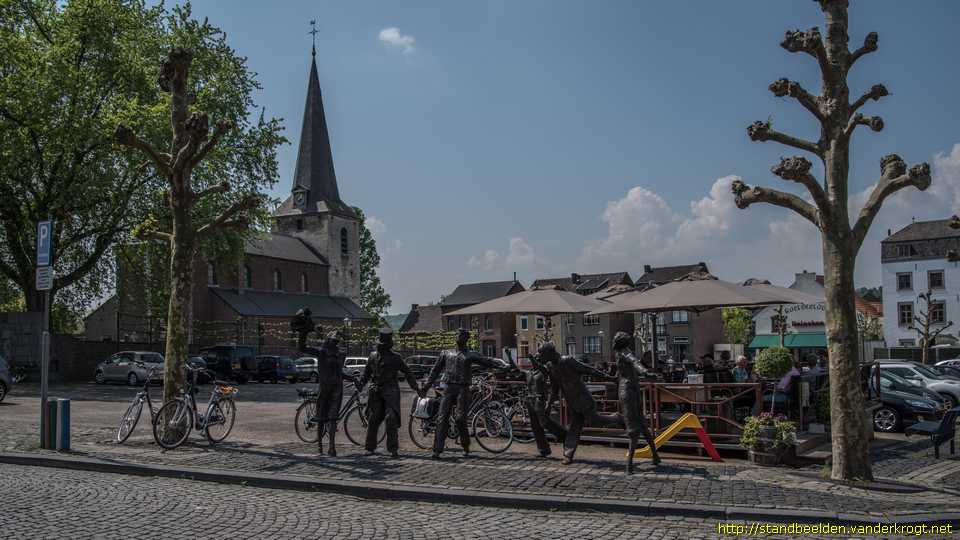Eijsden - Groep danst de Cramignon