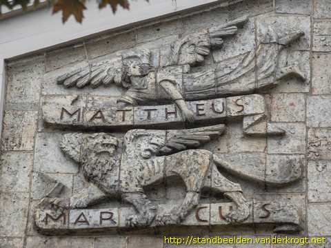 Heerlen - Evangelisten, Drie-eenheid en Apostelen