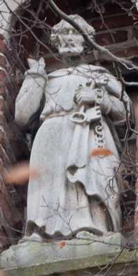 Bergeijk - Heiligenbeelden Sint-Petrus' Bandenkerk