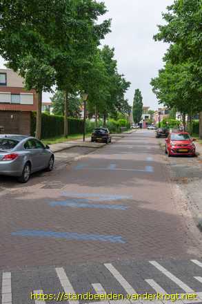 Oss - Kunst is de Liefde in Elke Daad