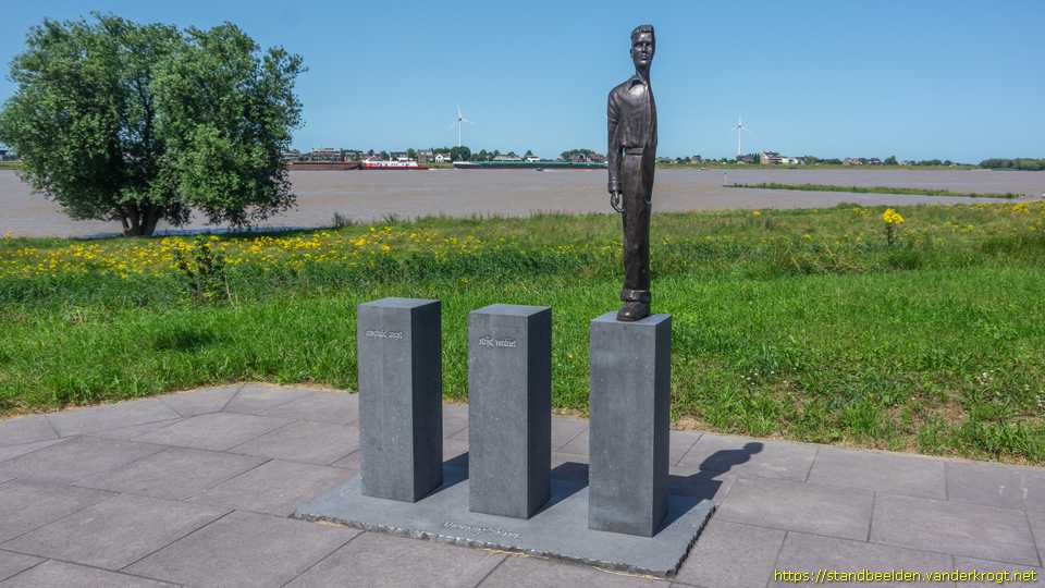 Werkendam - Monument Merwedegijzelaars