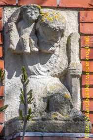 Haarlem - 58 heiligenbeelden