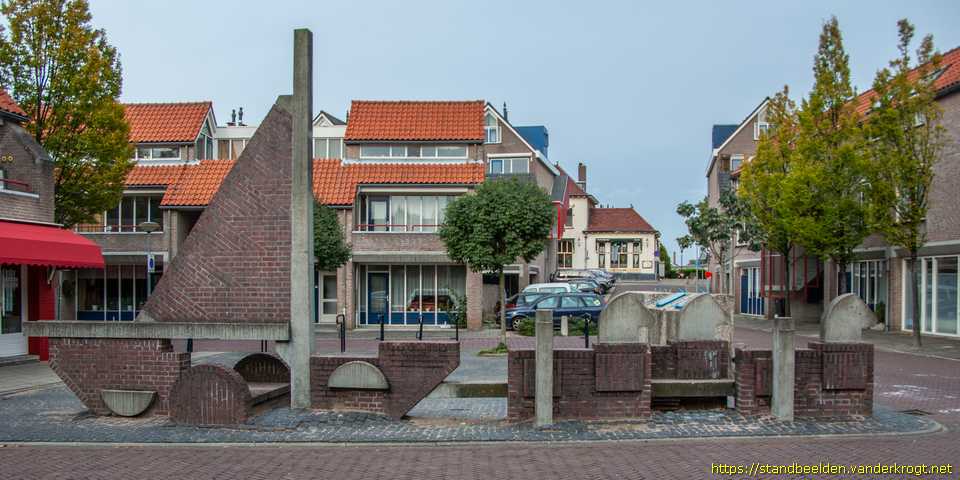 Uithoorn - Trekschuit getrokken door drie parden