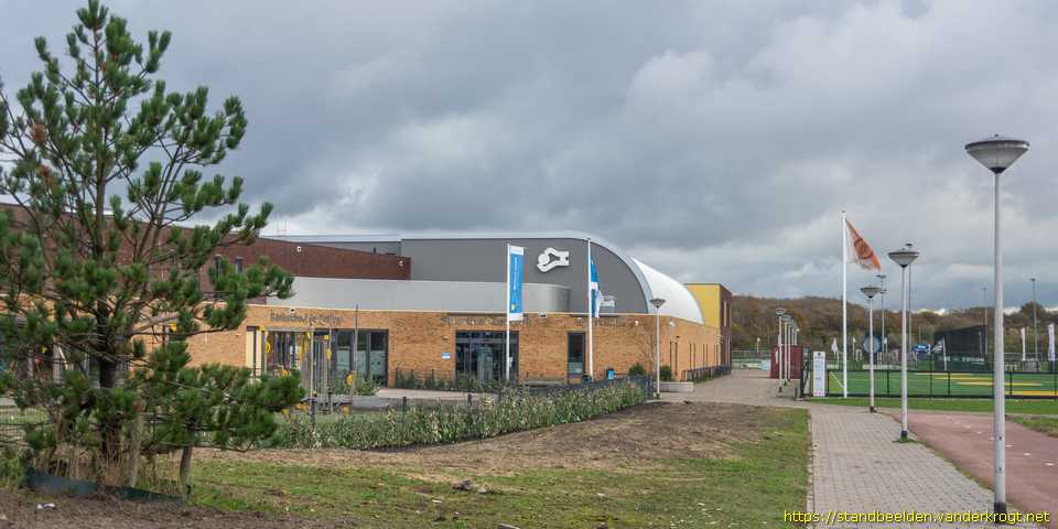 IJmuiden - Logo I (Pieren met bal)