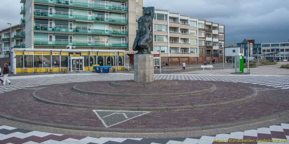 Zandvoort - De Zonnebaadster