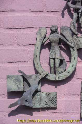 Woerden - Meervoudig wandsculptuur
