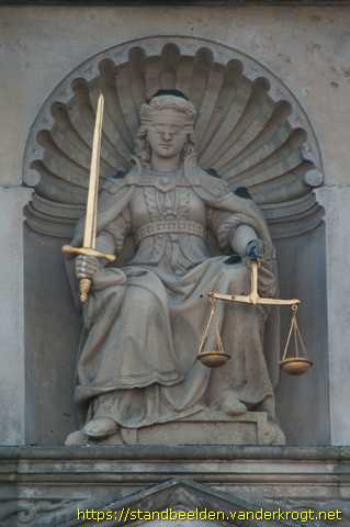 Brouwershaven - Charitas en Justitia