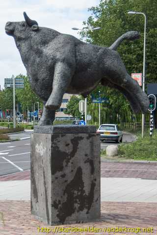 Alphen aan den Rijn - Stier