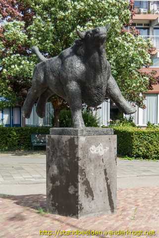 Alphen aan den Rijn - Stier