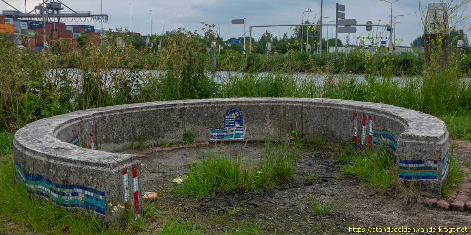 Alphen aan den Rijn - Aquazuil