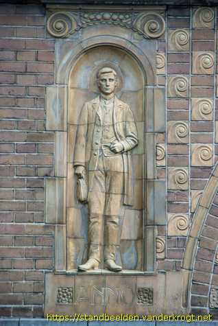 Delft - Weesjongen en -meisje