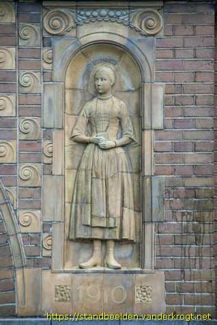 Delft - Weesjongen en -meisje