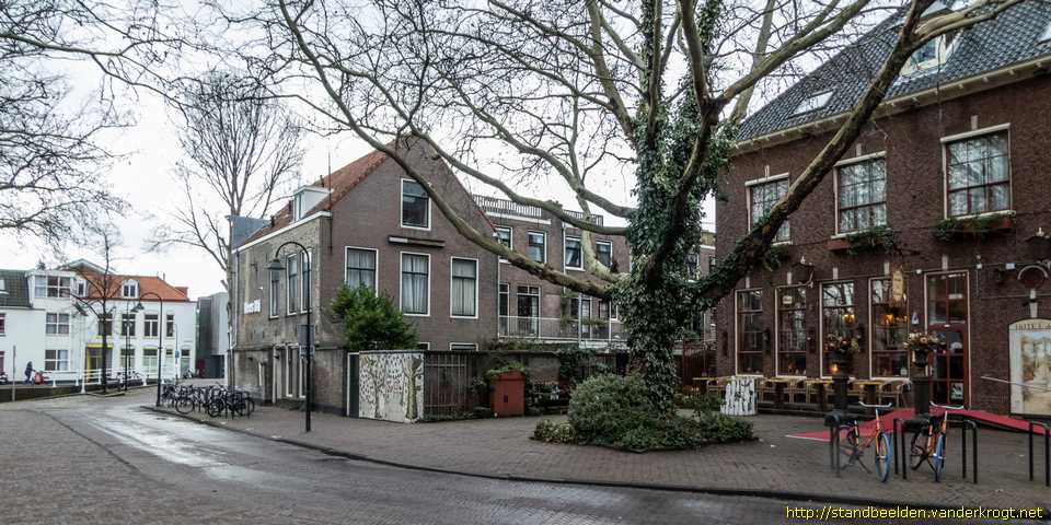 Delft - De Plataan