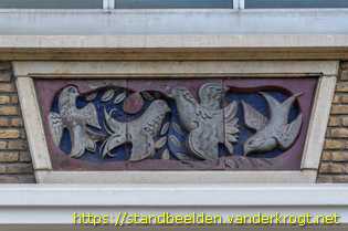 Den Haag - Verschillende dieren en een ridder te paard