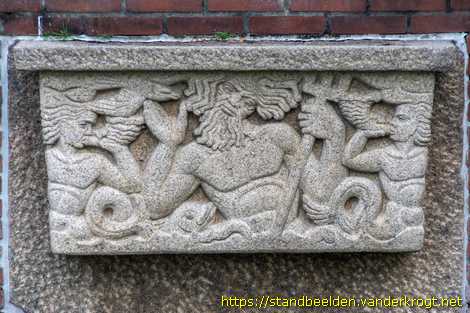 Den Haag - Gevelornamenten van het oude stadhuis