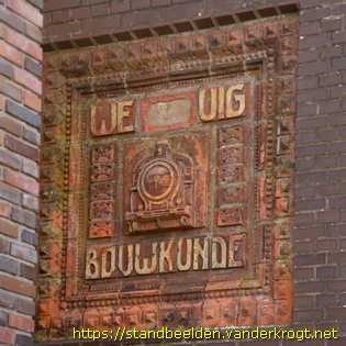 Dordrecht - Reliëfs Technische School