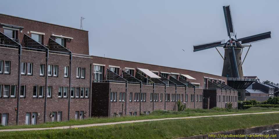 Hellevoetsluis - Matroos met kijker
