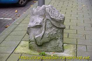 Rotterdam - Antiparkeerbeelden