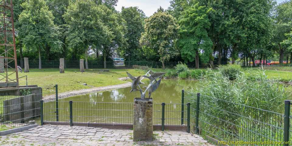 Hoogvliet - Vlucht van vijf eenden