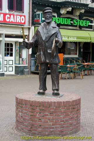 Vlaardingen - Stadsomroeper <i>of</i> Vismarktomroeper