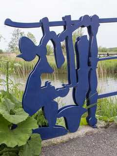 Zoetermeer - Brugleuningen met dierfiguren