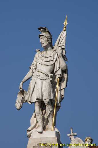 Klagenfurt /  Floriani-Denkmal