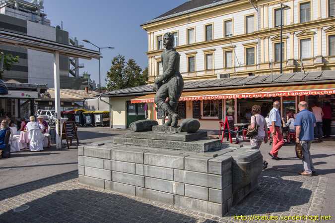 Klagenfurt /  Steinerner Fischer