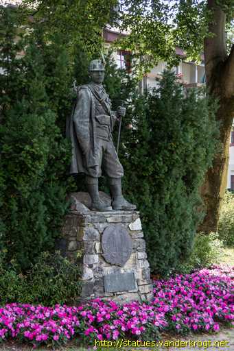 Klagenfurt /  Gebirgsschützendenkmal