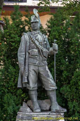 Klagenfurt /  Gebirgsschützendenkmal