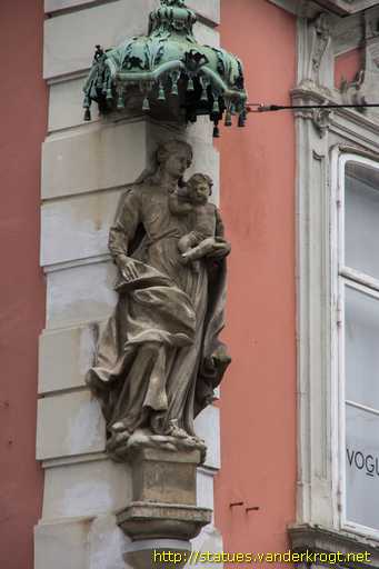Graz /  Hausmadonna