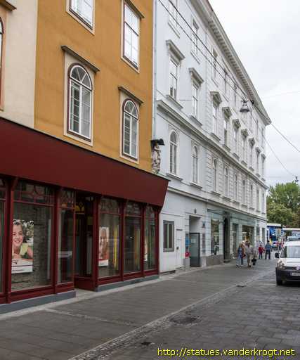 Graz /  Hausmadonna