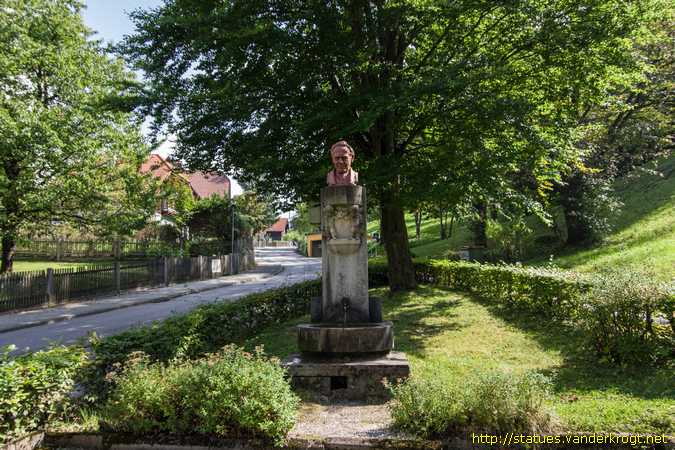 Mürzzuschlag /  Rosegger Brunnen