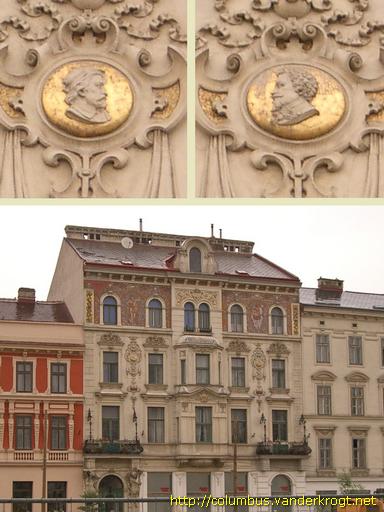 Wien /  Medaillons von Columbus und Drake