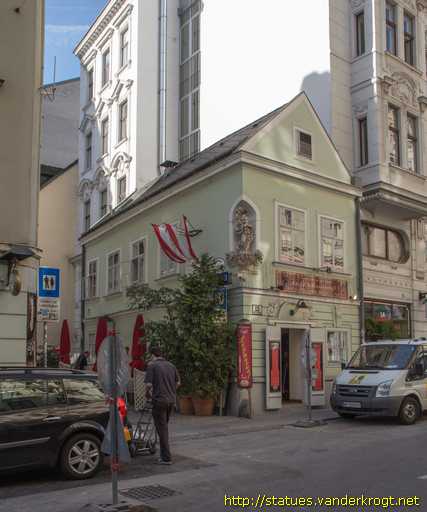 Wien /  Sankt Joseph mit Jesus