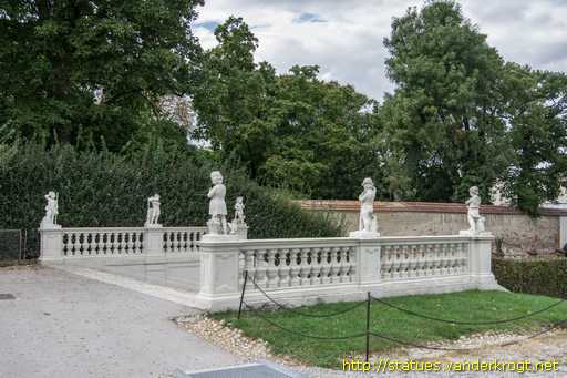 Wien /  Die zwölf Monate