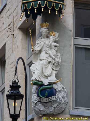 Antwerpen /  Madonna van de Eiermarkt