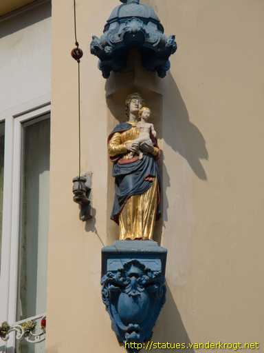 Antwerpen /  Madonna met Kind