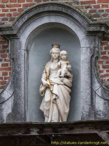 Turnhout /  Maria met Kind
