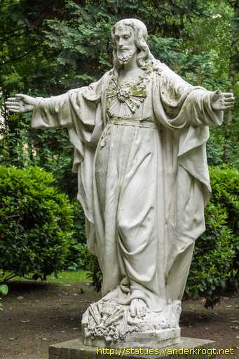 Baarle-Hertog /  Heilig Hartbeeld